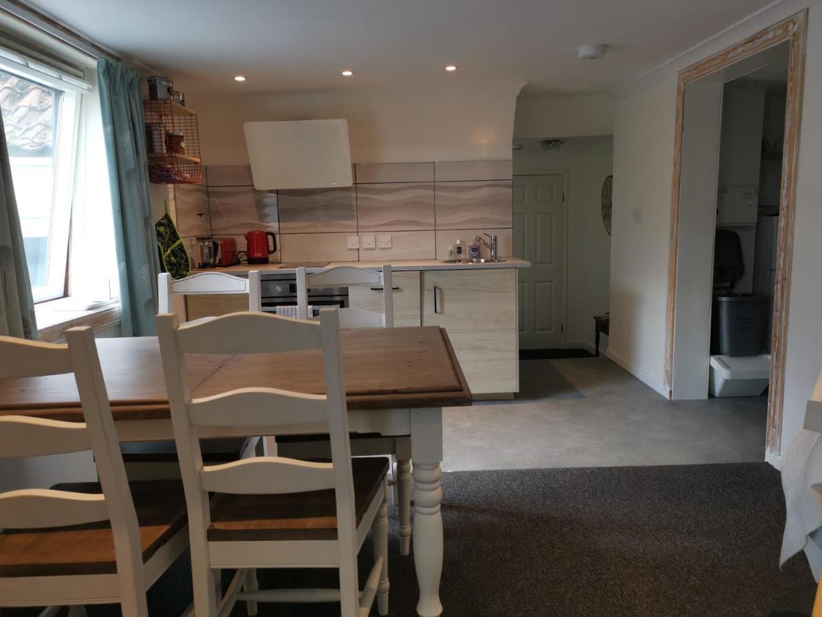 Relax In A 1 Bedroom Apartment Near A Country Pub Eyemouth Exterior foto